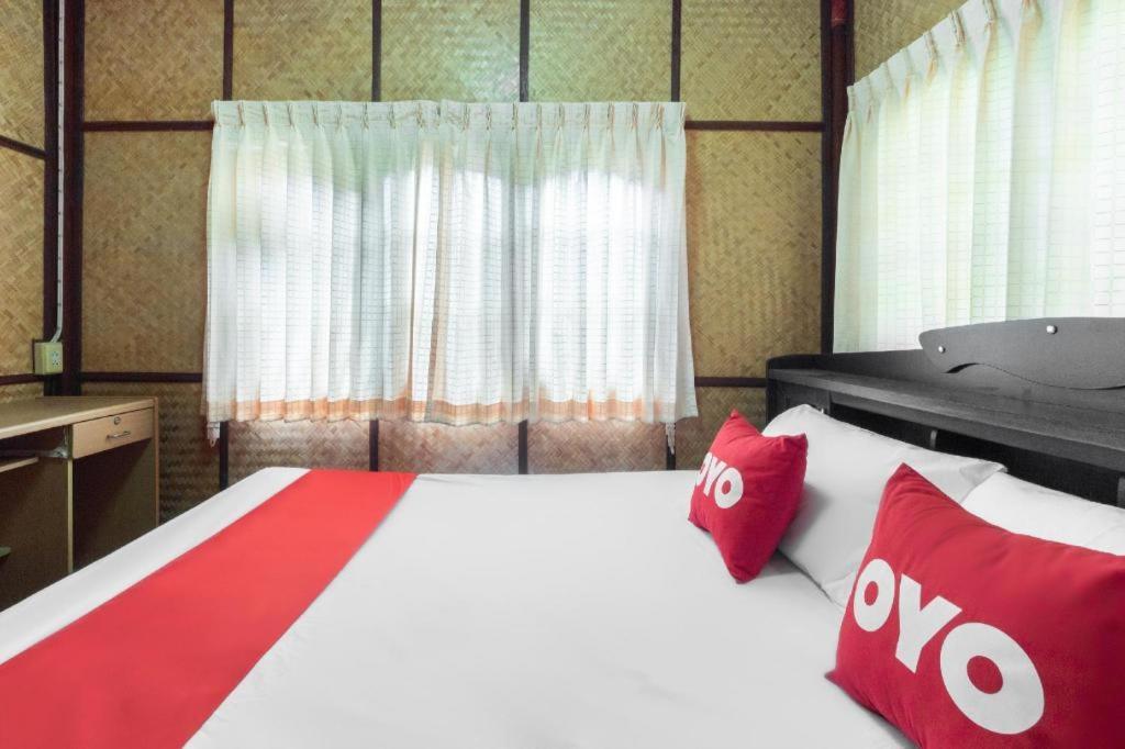 קו צ'אנג Oyo 1143 Phet Luran Thai Resort Kohchang מראה חיצוני תמונה