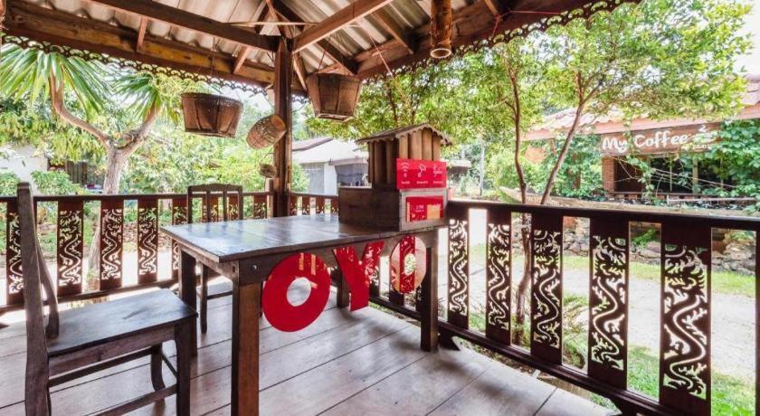 קו צ'אנג Oyo 1143 Phet Luran Thai Resort Kohchang מראה חיצוני תמונה