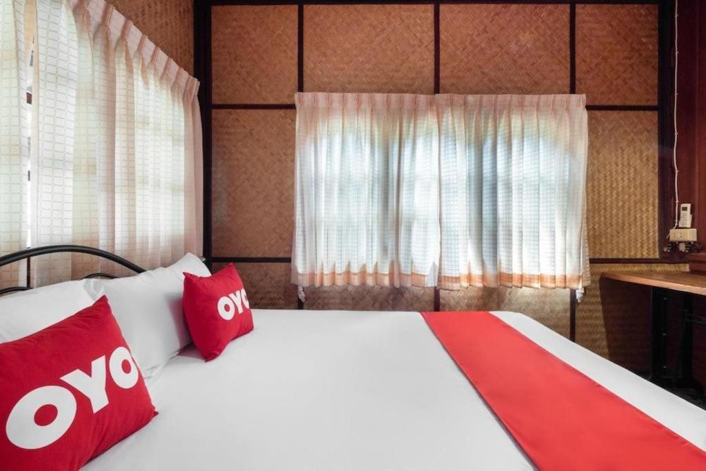 קו צ'אנג Oyo 1143 Phet Luran Thai Resort Kohchang מראה חיצוני תמונה