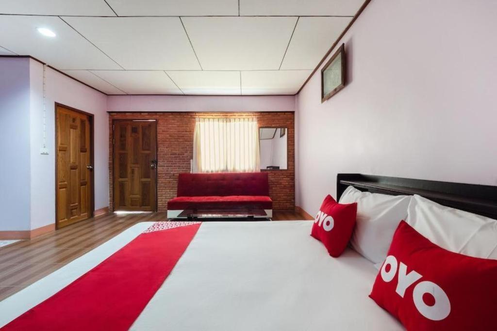 קו צ'אנג Oyo 1143 Phet Luran Thai Resort Kohchang מראה חיצוני תמונה