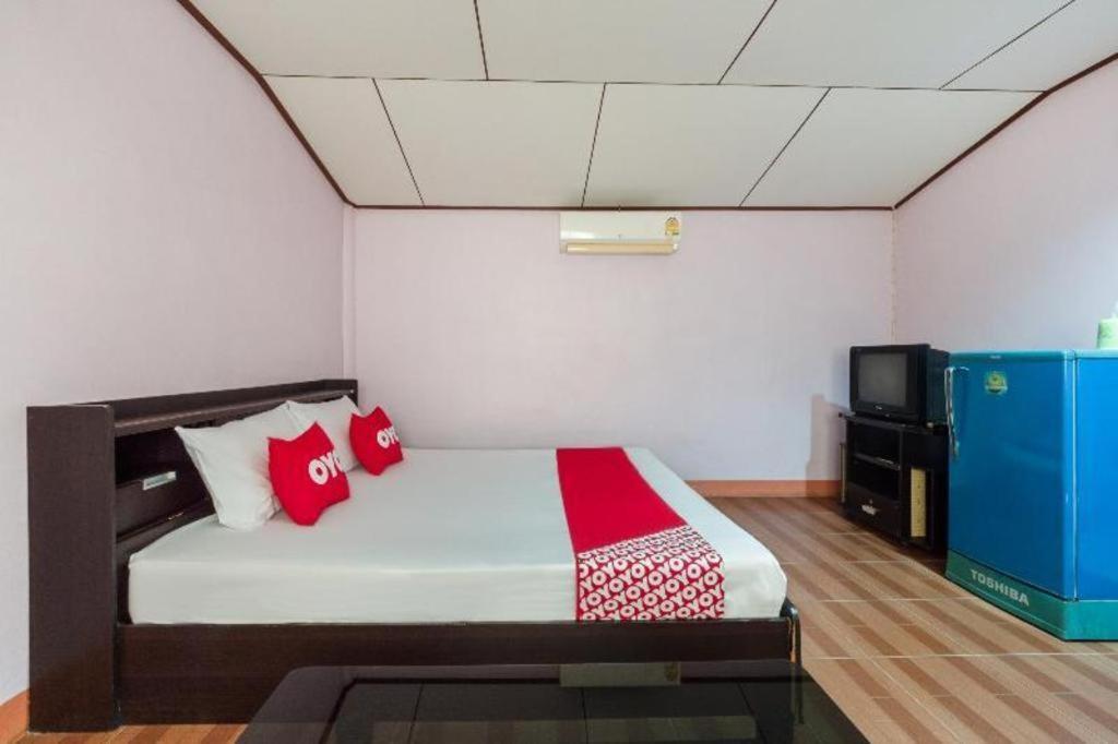 קו צ'אנג Oyo 1143 Phet Luran Thai Resort Kohchang מראה חיצוני תמונה