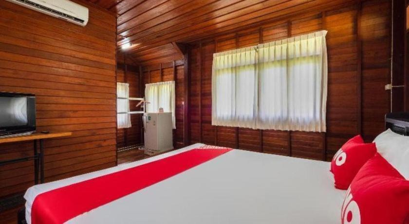 קו צ'אנג Oyo 1143 Phet Luran Thai Resort Kohchang מראה חיצוני תמונה