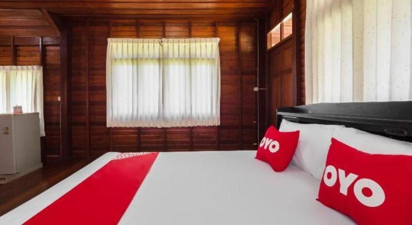 קו צ'אנג Oyo 1143 Phet Luran Thai Resort Kohchang מראה חיצוני תמונה